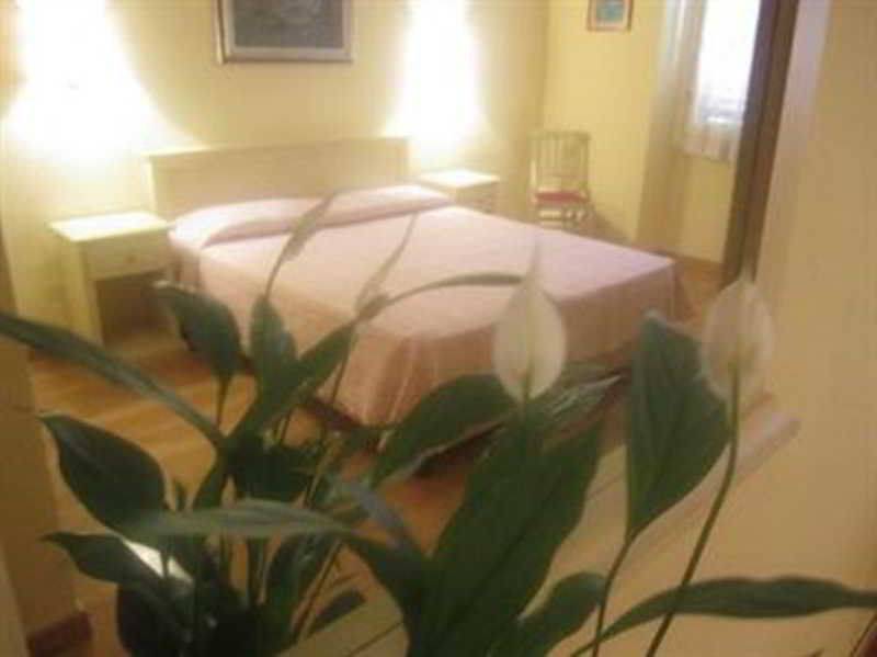 Hotel Benvenuti Флоренция Экстерьер фото